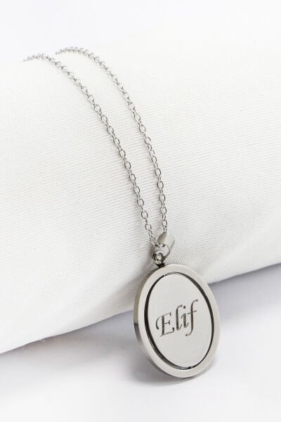 Çift Taraflı Döndürülebilir Çelik Kolye, Kişiye Özel İsim Yazılı ve Nazar Ayeti Gümüş Renkli Kolye