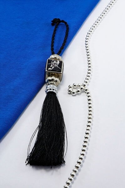 Siyah Mustafa Kemal Atatürk Araba Dikiz Ayna Süsü, Püsküllü Araba Dekoru