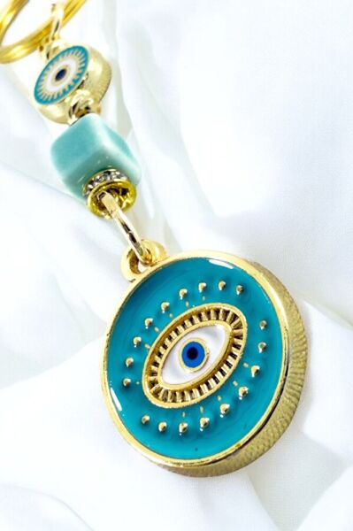 Açık Mavi  Parlak Taşlı Küp Boncuk Detaylı Göz Figürlü Anahtarlık / Hediyelik Anahtarlık