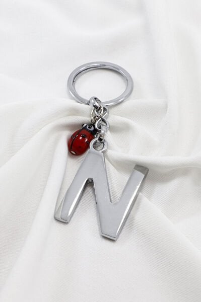 El Yapımı Kırmızı Cam Uğur Böcekli Gümüş Renkli Metal N Harfi Anahtarlık
