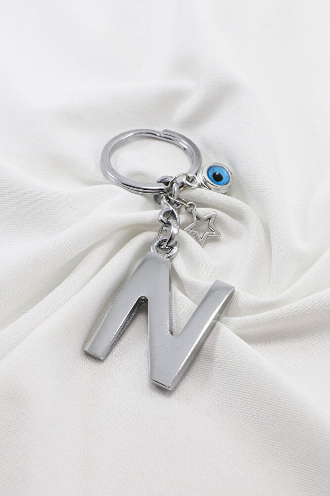 Çerçeveli Nazarlı Minik Yıldızlı Gümüş Renkli Metal N Harfi Anahtarlık