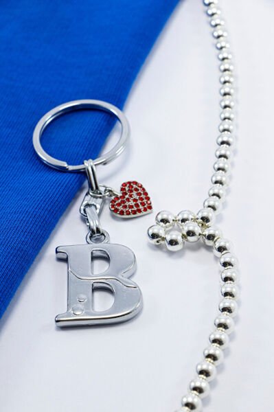 Kırmızı Parlak Kalpli Gümüş Renkli Metal B Harfi Anahtarlık /Minik Çanta Süsü