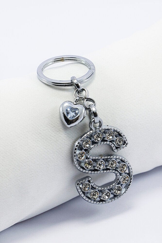 Beyaz Parlak Kalpli Gümüş Renkli Metal S Harfi Kristal Taşlı Anahtarlık /Minik Çanta Süsü