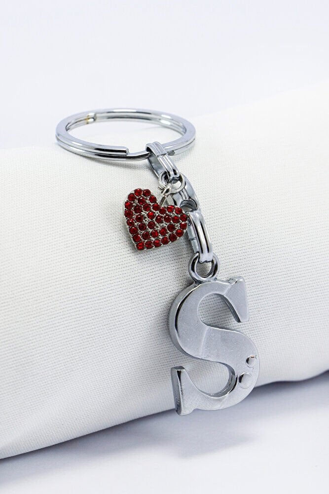 Kırmızı Parlak Kalpli Gümüş Renkli Metal S Harfi Anahtarlık /Minik Çanta Süsü