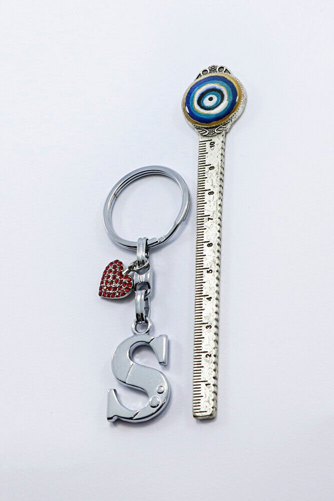 Kırmızı Parlak Kalpli Gümüş Renkli Metal S Harfi Anahtarlık /Minik Çanta Süsü