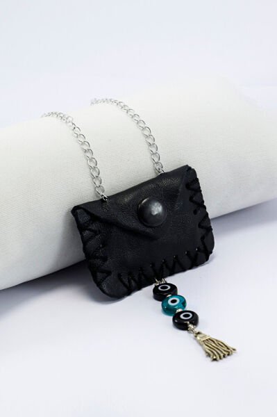 Hakiki Deri Çıtçıtlı Cevşen Araba Dikiz Ayna Süsü Zümrüt Yeşili ve Siyah Cam Nazar Boncuklu PüSküllü