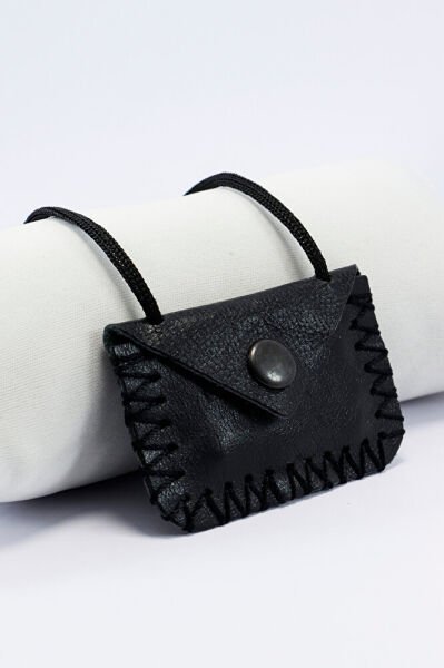 El Yapımı Hakiki Deri Küçük Çanta Kolye Minyatür Kur'an-ı Kerim, Koruyucu Kolye