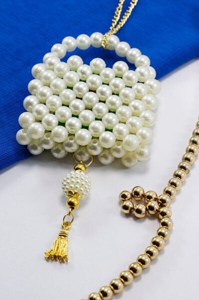 Püsküllü İncili Çanta Mini Kur'an-ı Kerim Zincirli Araba Dikiz Ayna Süsü