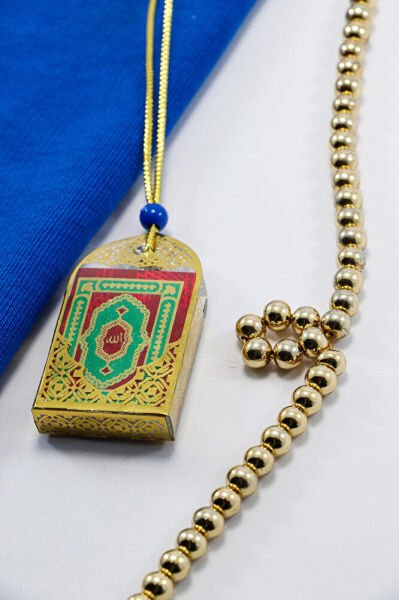 Çok Küçük Mini Kur' an-ı Kerim Araba Dikiz Ayna Süsü, İpli Plastik Kaplı Kırmızı Minyatür Aksesuar