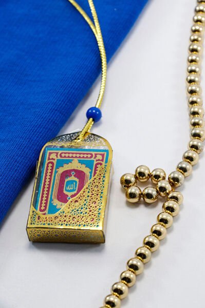 Çok Küçük Mini Kur' an-ı Kerim Araba Dikiz Ayna Süsü, İpli Plastik Kaplı Turkuaz Minyatür Aksesuar