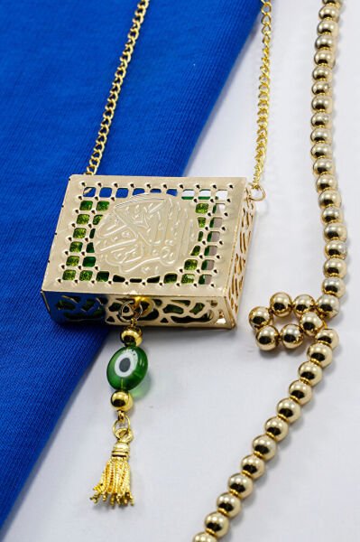 El Yapımı Cam Yeşil Nazar Boncuklu Metal Kaplı Minyatür Kur' an-ı Kerim Araba Dikiz Ayna Süsü