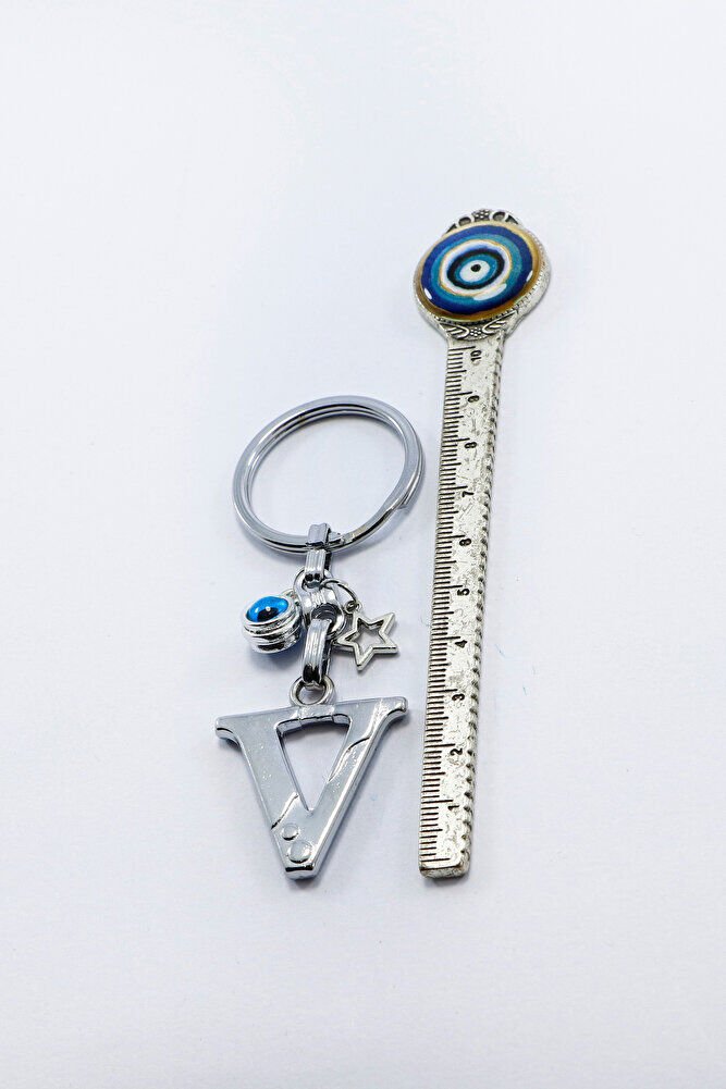 Gümüş Renkli Yıldızlı Nazar Boncuklu Metal V Harfi Anahtarlık / Harfli Çanta Süsü
