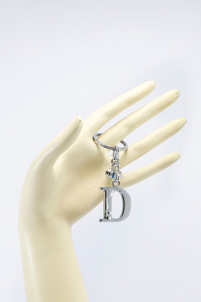 Gümüş Renkli Yıldızlı Nazar Boncuklu Metal D Harfi Anahtarlık / Harfli Çanta Süsü