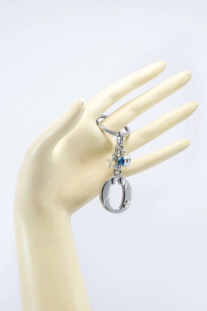 Gümüş Renkli Yıldızlı Nazar Boncuklu Metal Ö Harfi Anahtarlık / Harfli Çanta Süsü