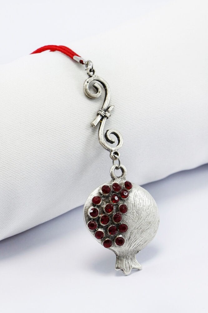 Koyu Kırmızı Parlak Taşlı Metal Nar Araba Dikiz Ayna Süsü, Mat Gümüş Renkli Lüks Araç Süsü