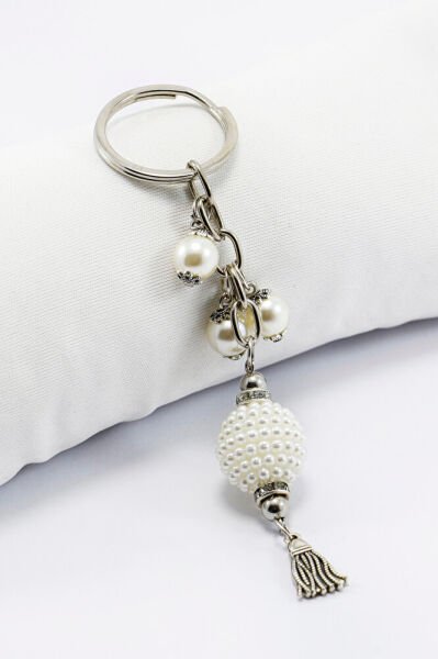 İncili Püsküllü Gümüş Renkli Metalik Küçük Anahtarlık, Hediyelik Çanta Süsü